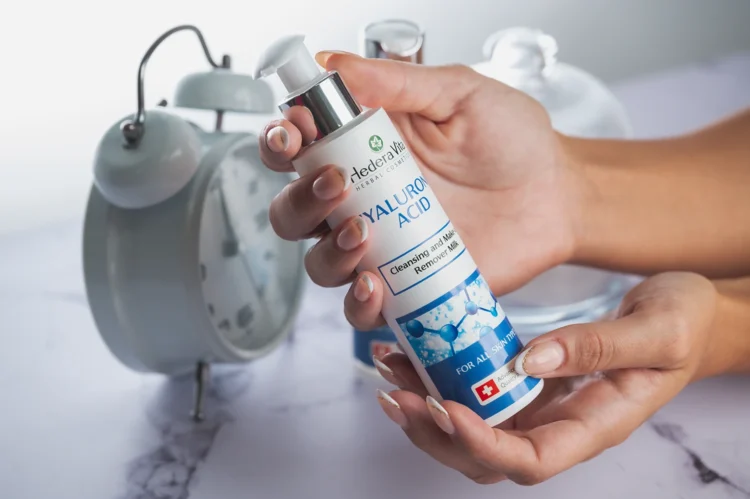 Alternative view of Hyaluronic ACID - Cleansing milk and makeup remover, 150ml